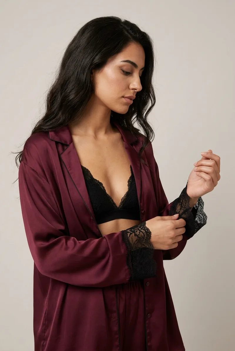 the wine lace set in burgundy